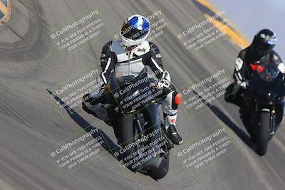 media/Sep-30-2023-SoCal Trackdays (Sat) [[636657bffb]]/Turns 9 and 10 (1010am)/